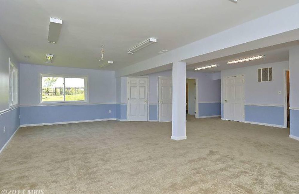 19200 Martinsburg Rd.