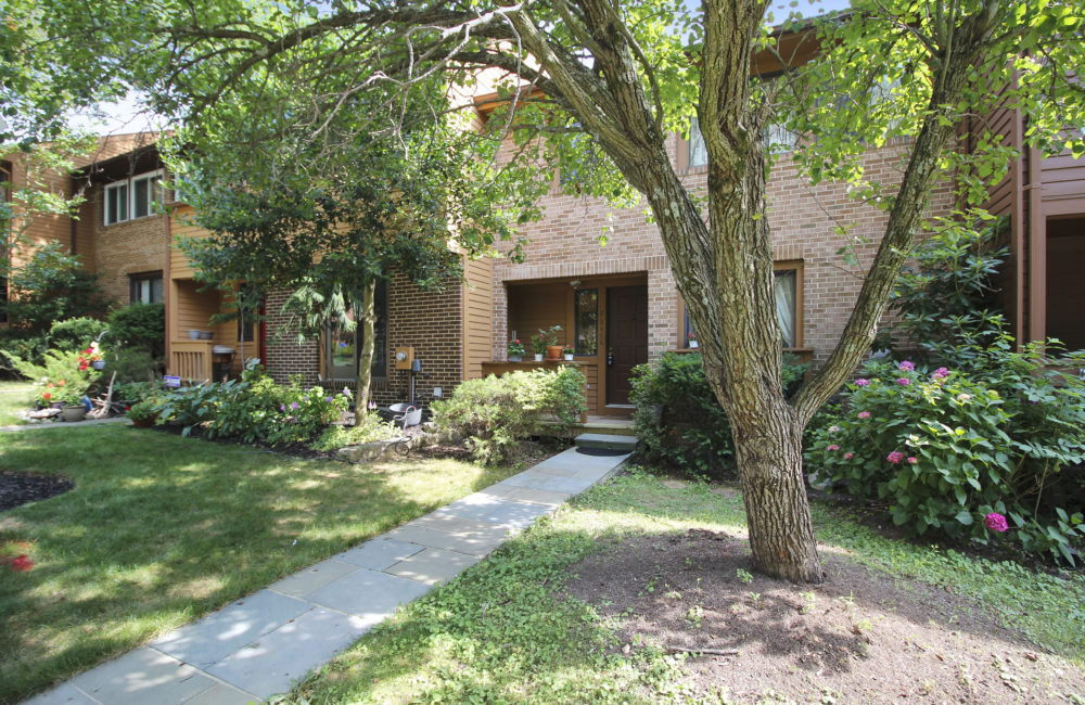 20406 Waters Point Lane, Germantown, MD 20874